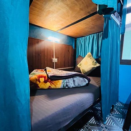 Non Stop Cafe Hostel & Stay Manali  Exterior photo