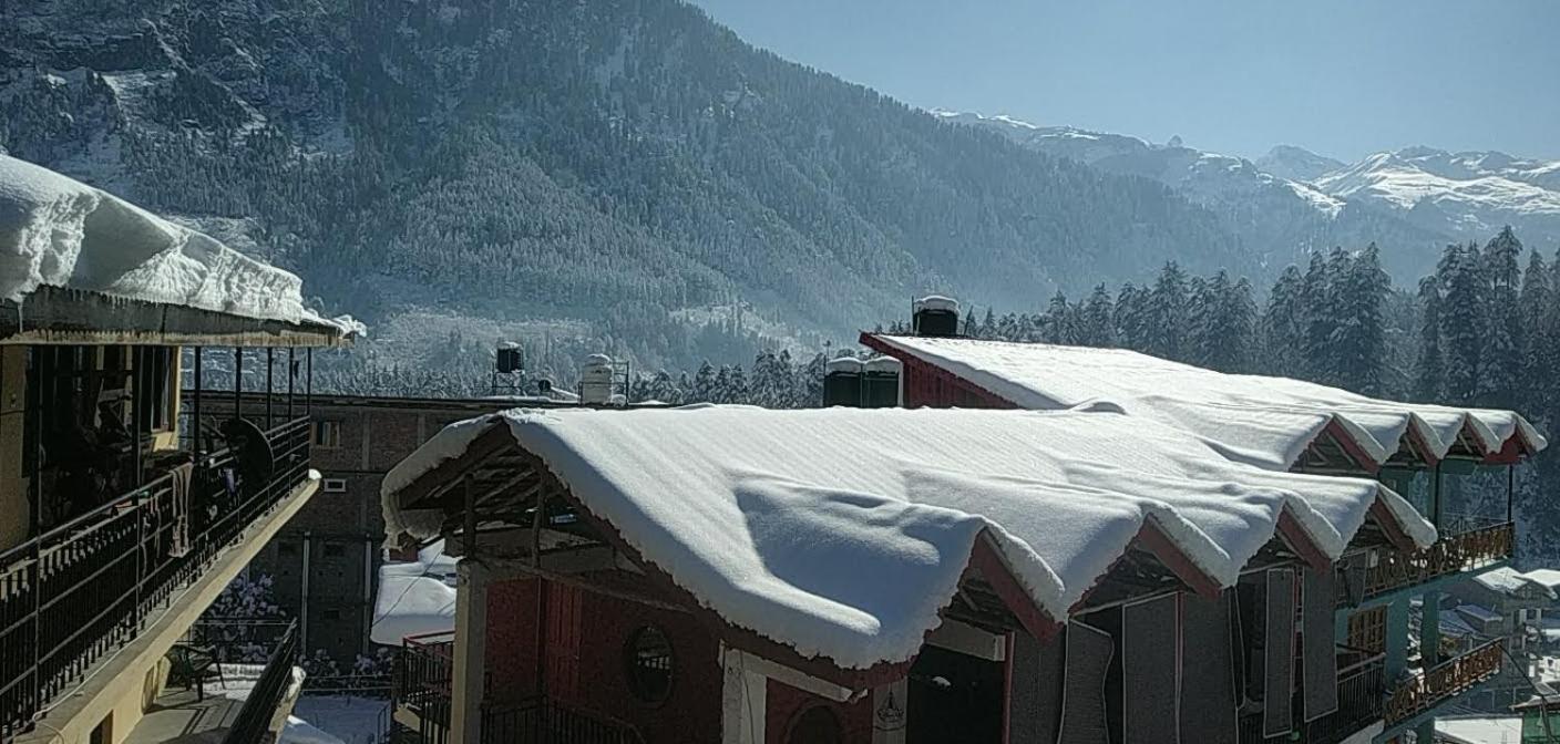 Non Stop Cafe Hostel & Stay Manali  Room photo